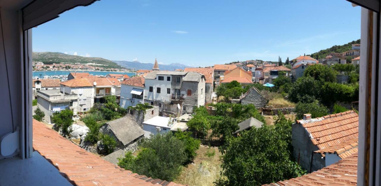 Apartman Zora Trogir Exterior photo