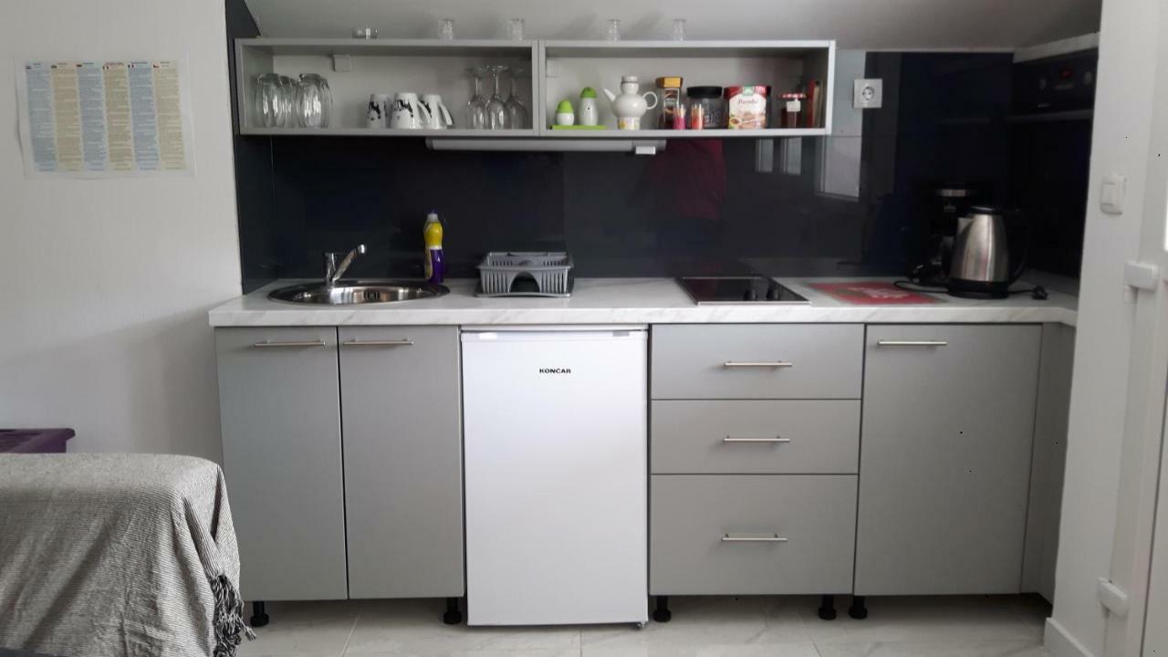Apartman Zora Trogir Exterior photo